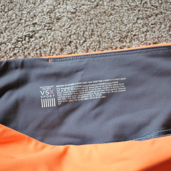 VSX Sport Victoria's Secret Yoga Capri Leggings - Picture 3 of 5